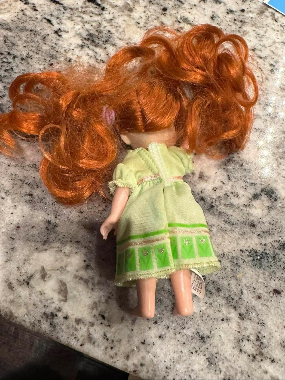 N/A adorable red
